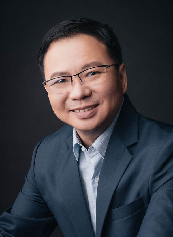 Dr Sein Lwin - Neuro & Spine Surgeon in Singapore