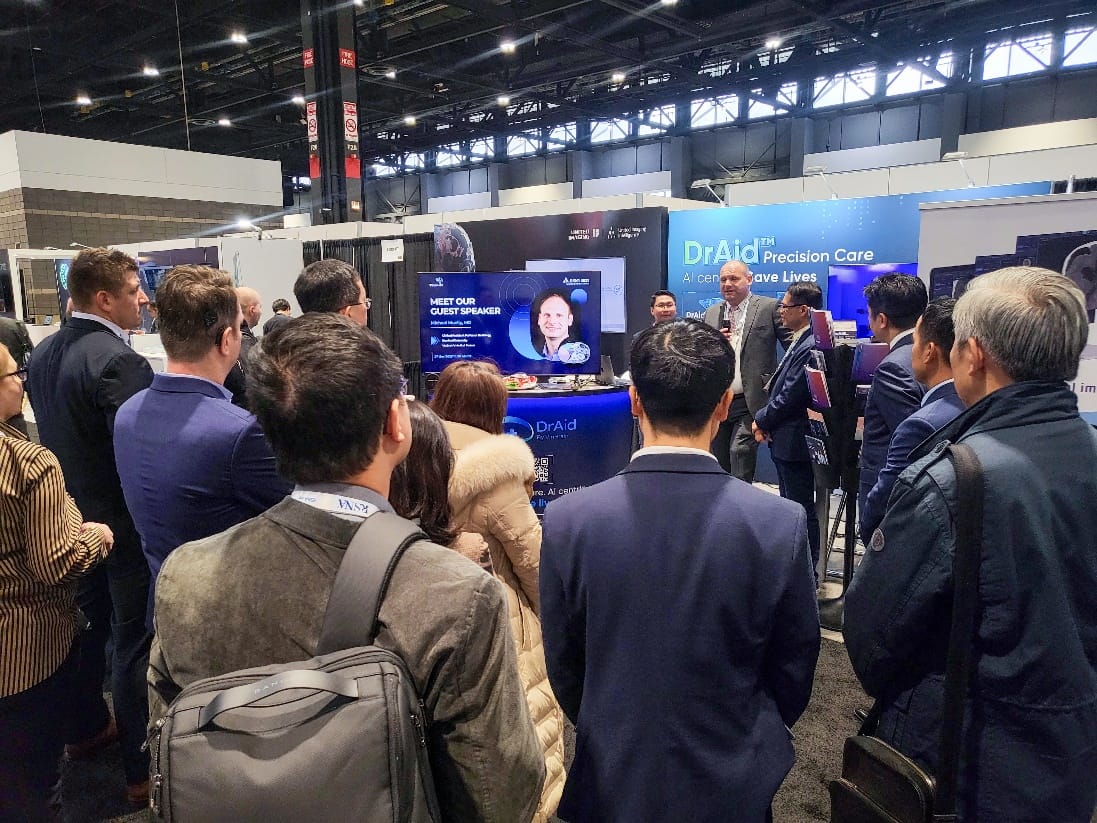 Dr. Michael C. Muelly, medical partner of VinBrain shared his point of view
about clinical practices and values of the solutions during product launch at RSNA 2023.