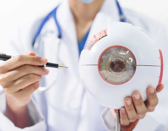 SMILE eye surgery