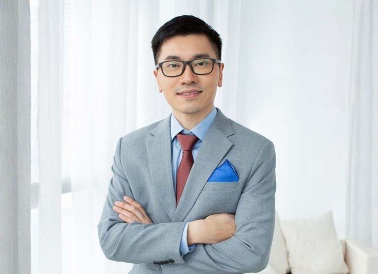 Dr Kenneth Lee Gallery