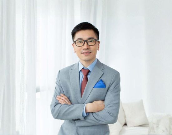 Dr Kenneth Lee Featured Image