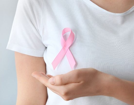 breast cancer symptoms