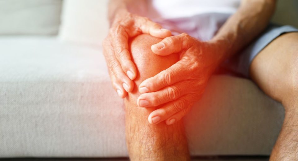 knee arthritis symptoms