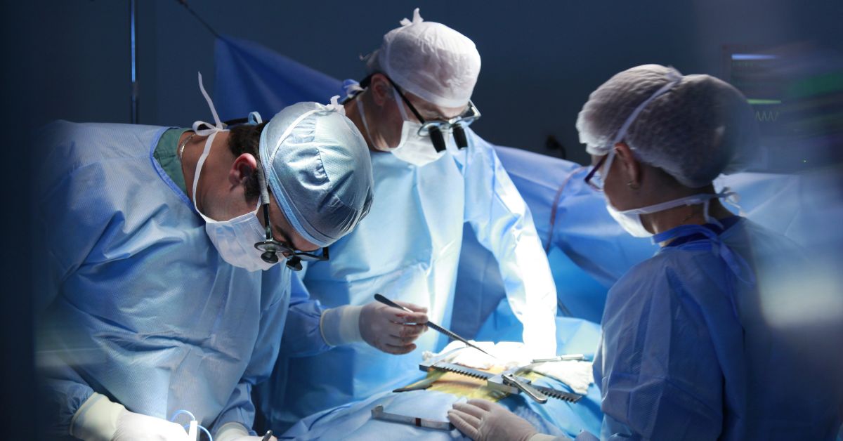 laparoscopic surgery for colon cancer