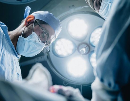 Best Cardiothoracic Surgeon In Singapore