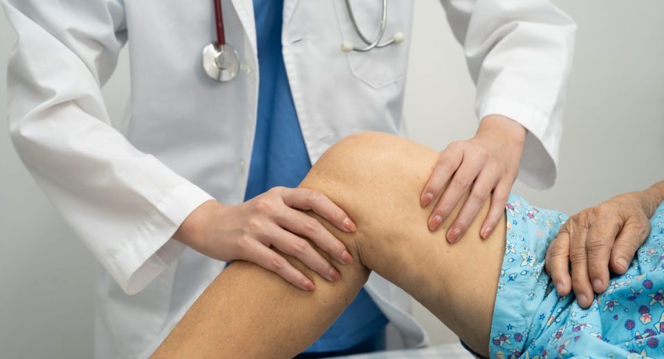 Non-Surgical Treatment For Knee Joint Pain