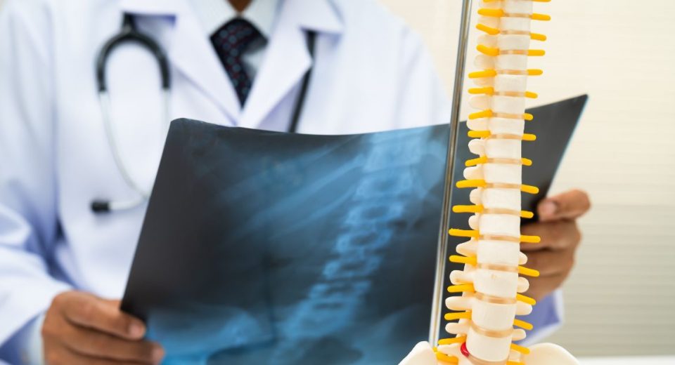 Best spine surgeon